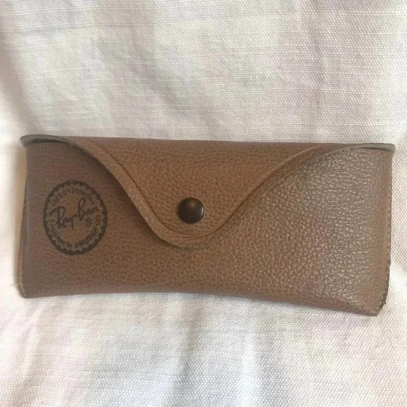 Ray Ban Sun glasses case - Picture 1 of 5